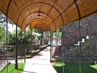 Hotel Le Cisterne Dell'Etna Calcerana-Marina