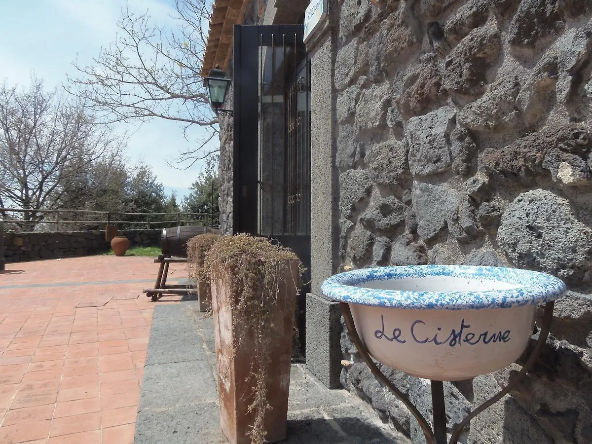 Hotel Le Cisterne Dell'Etna Calcerana-Marina