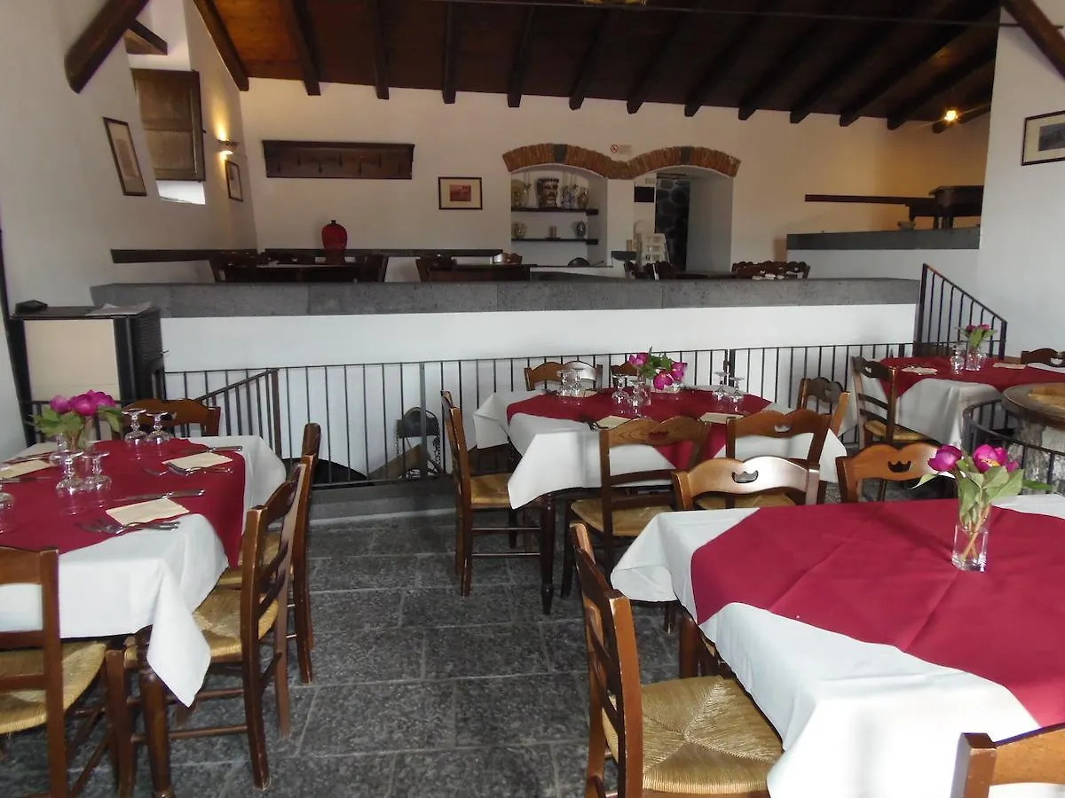 Hotel Le Cisterne Dell'Etna Calcerana-Marina